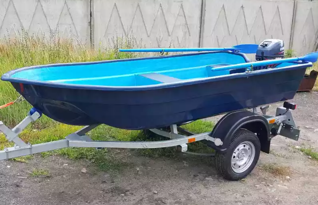 Стеклопластиковая лодка Neman-340 (тримаран) в Рыбинске