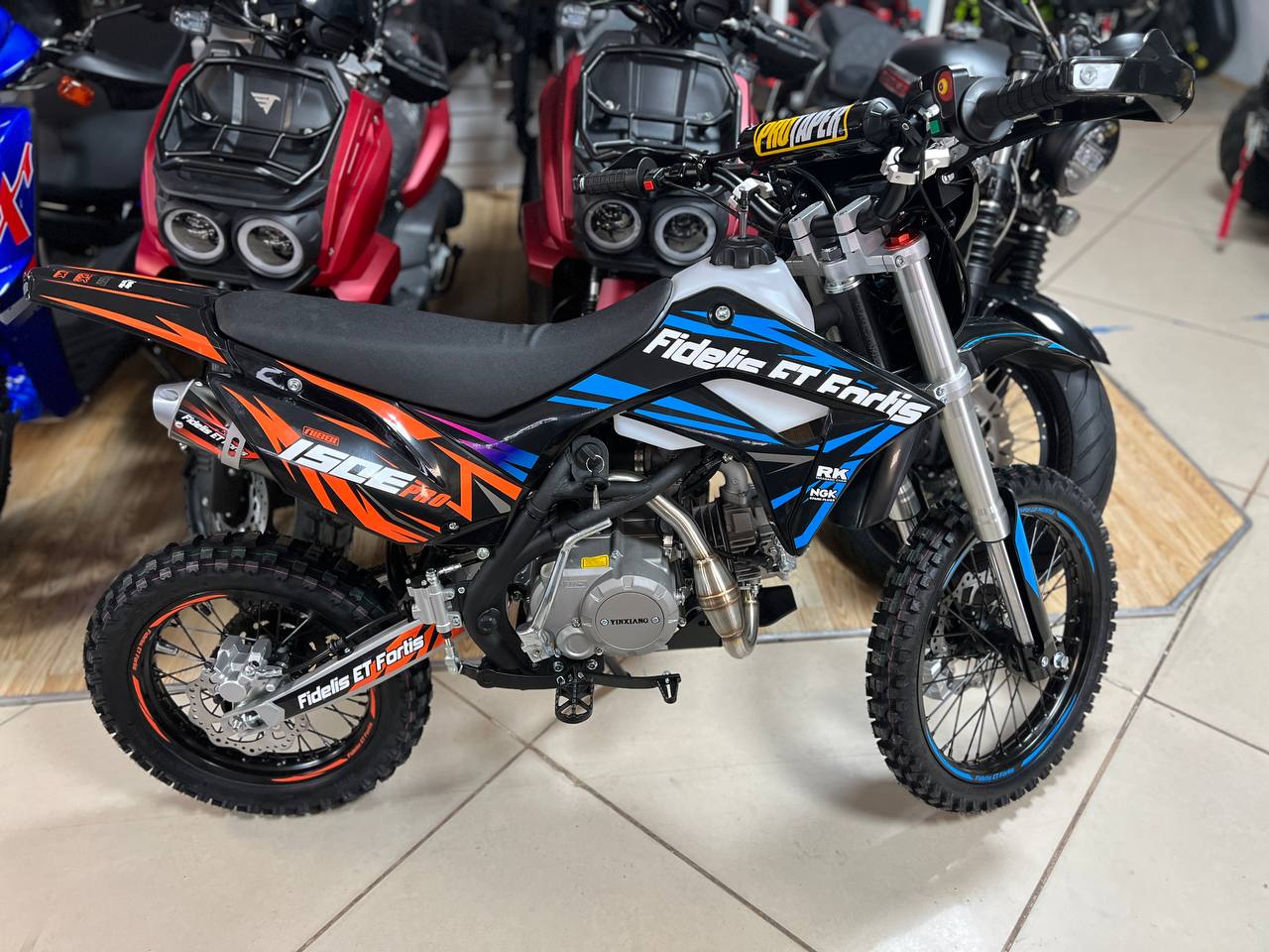 Мотоцикл (питбайк) PROMAX FIDET (ФАЙДЕТ) 190E PRO 17/14 в Рыбинске