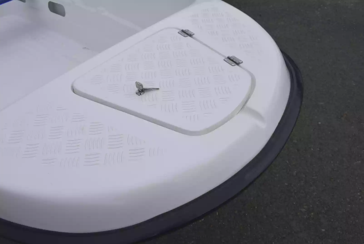 Стеклопластиковая лодка Пингвин New (тримаран) в Рыбинске