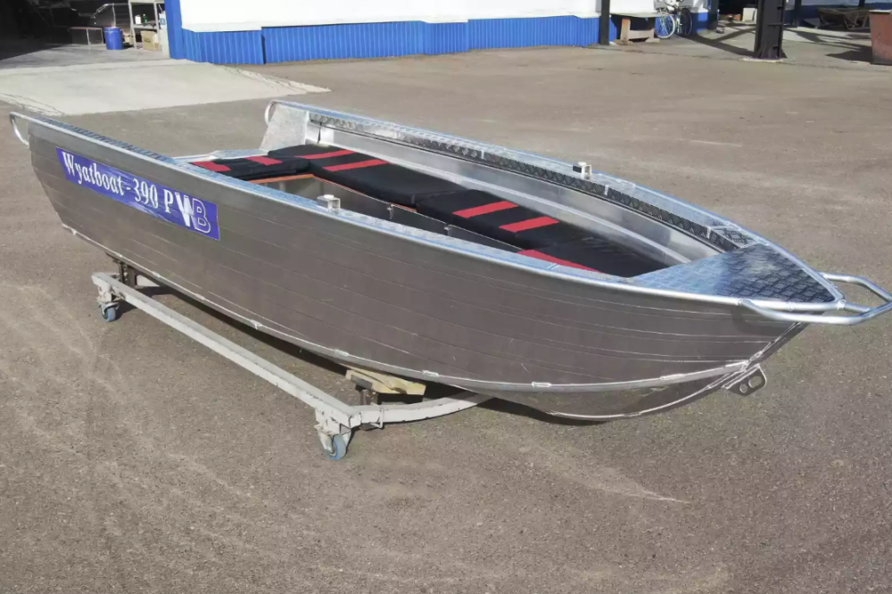 Алюминиевая лодка Wyatboat-390РМ увеличенный борт в Рыбинске