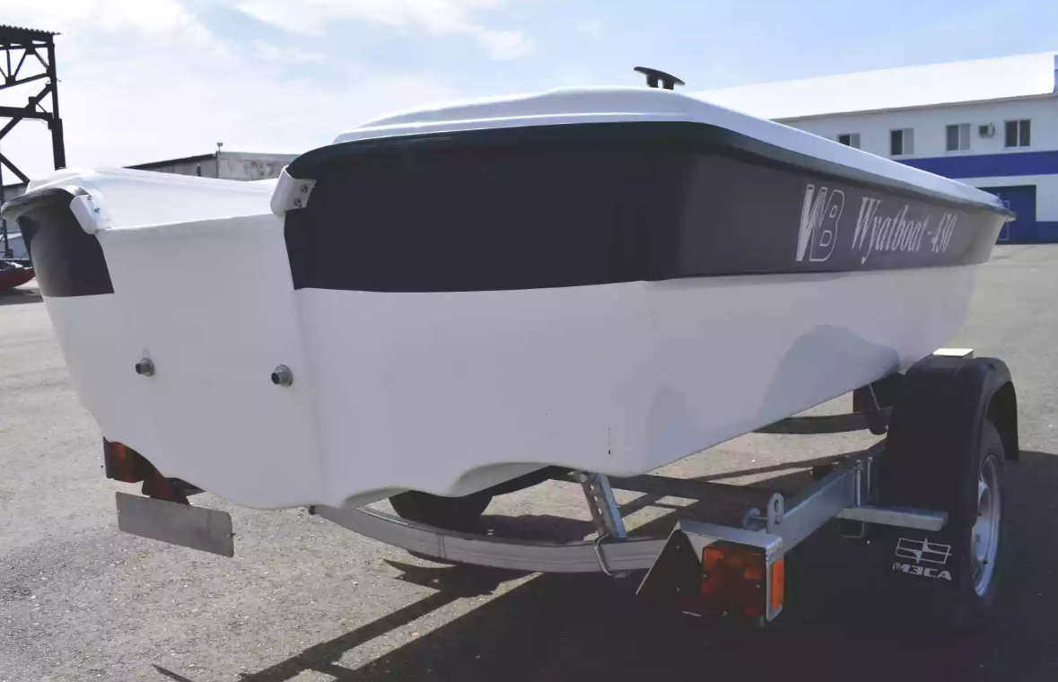 Стеклопластиковая лодка Wyatboat 430 тримаран в Рыбинске