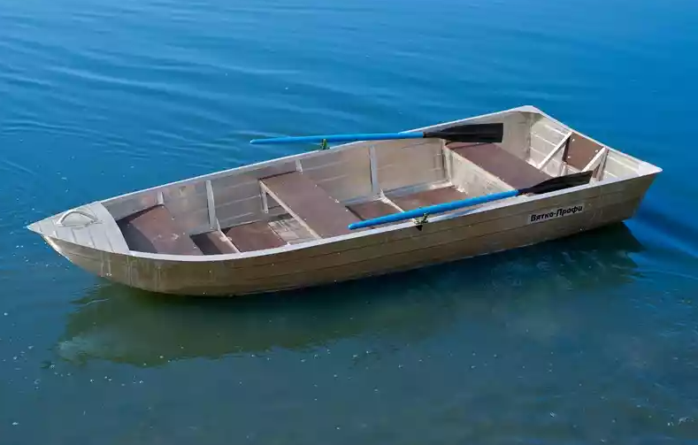 Алюминиевая лодка Вятка-Профи 32 в Рыбинске