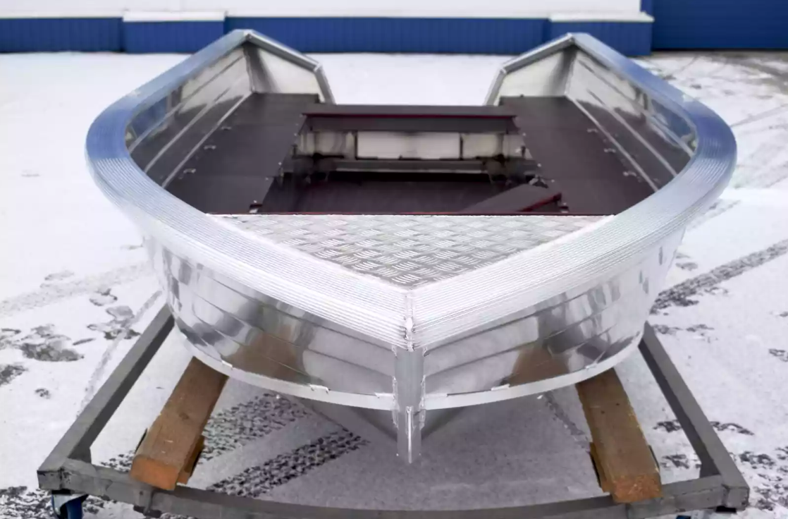 Алюминиевая лодка Неман-400 в Рыбинске