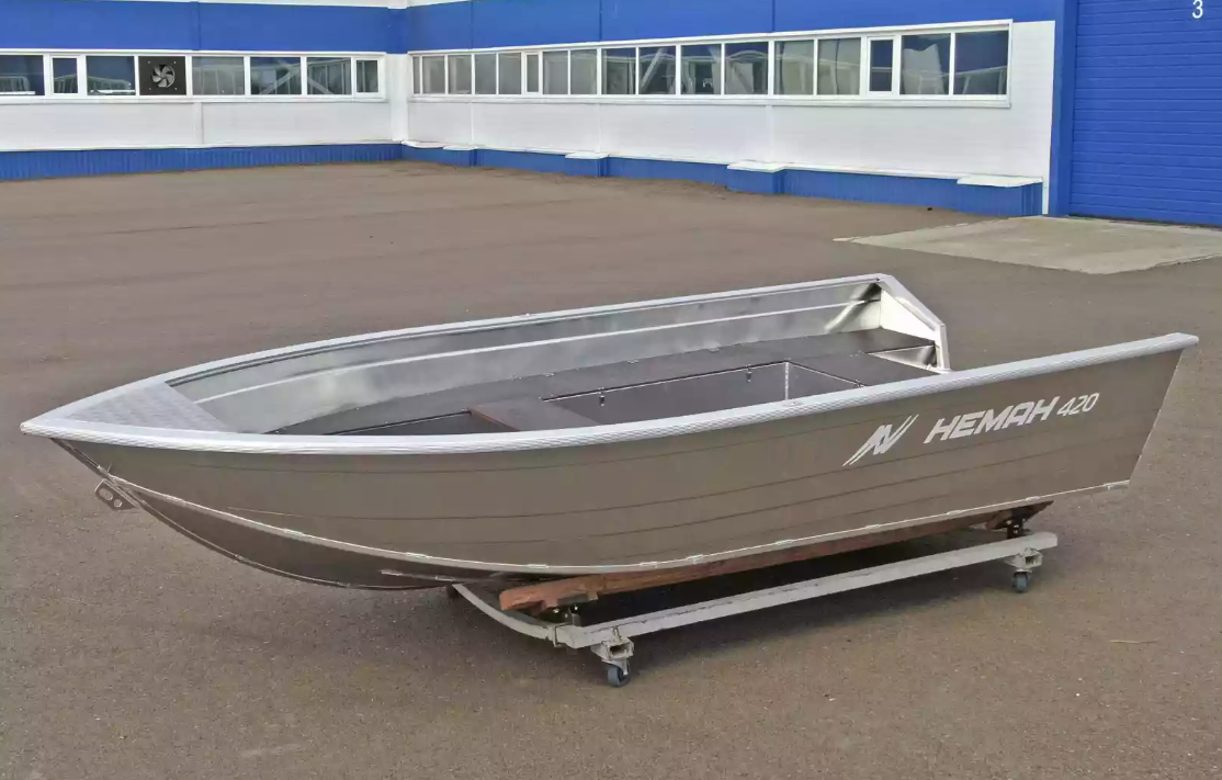 Алюминиевая лодка  Неман-420 в Рыбинске