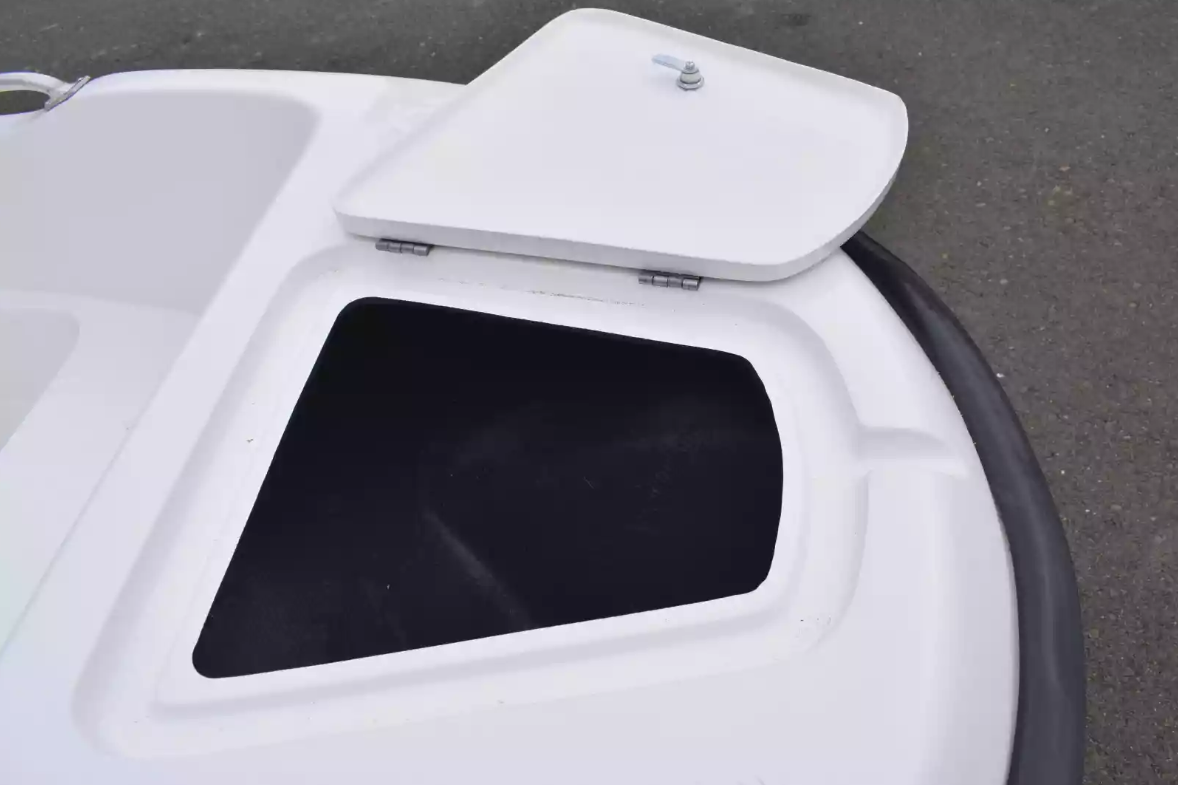 Стеклопластиковая лодка Пингвин New (тримаран) в Рыбинске