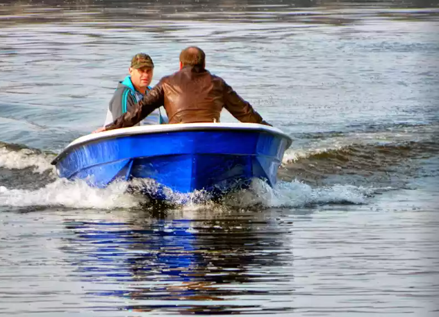 Стеклопластиковая лодка Wyatboat 430 тримаран в Рыбинске