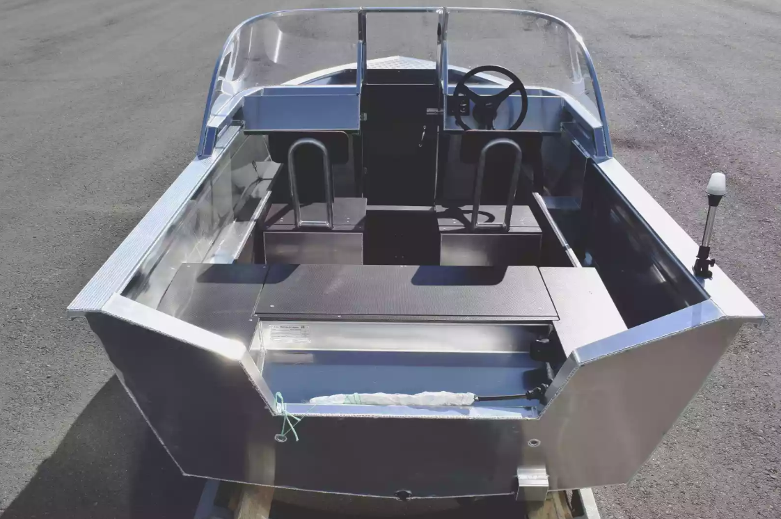 Алюминиевая лодка  Неман-400 DCM в Рыбинске