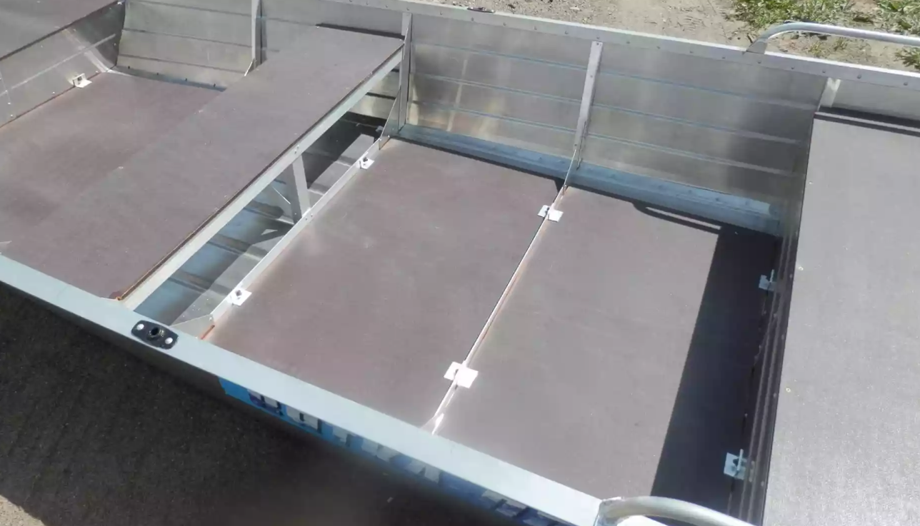 Алюминиевая лодка Вятка-Профи 32 в Рыбинске