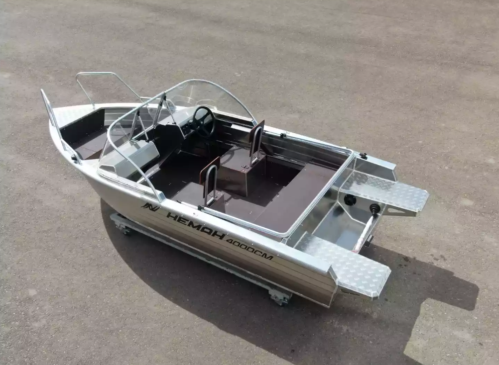 Алюминиевая лодка  Неман-400 DCM NEW в Рыбинске
