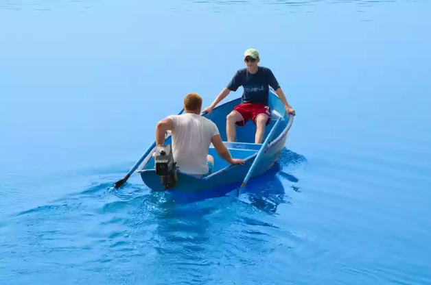 Стеклопластиковая лодка Омуль в Рыбинске