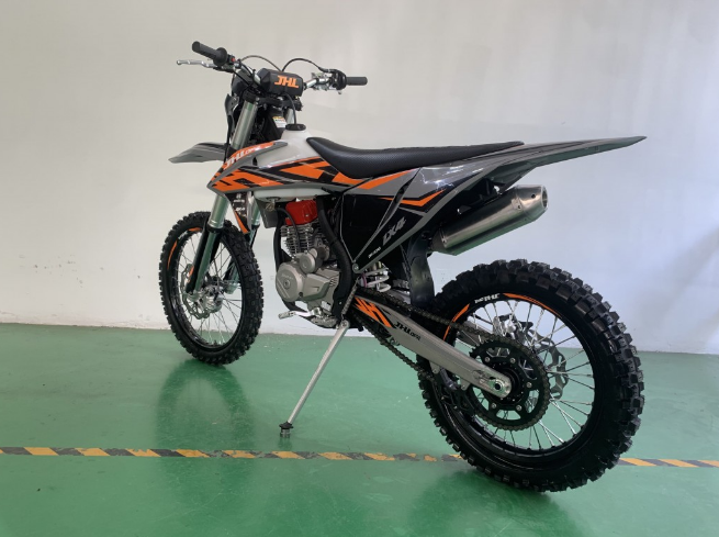 Мотоцикл JHLMOTO JHL LX4 CB300RL (175FMN) в Рыбинске