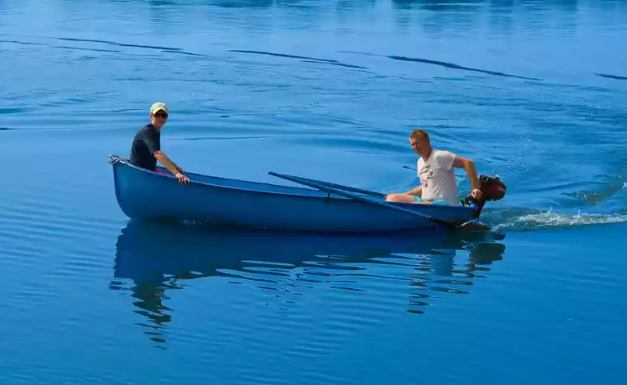 Стеклопластиковая лодка Омуль в Рыбинске