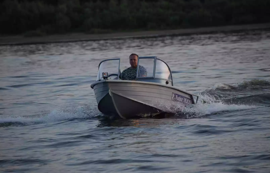 Алюминиевая лодка Wyatboat-390 DCM в Рыбинске