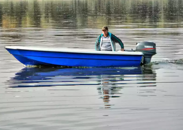 Стеклопластиковая лодка Wyatboat 430 тримаран в Рыбинске