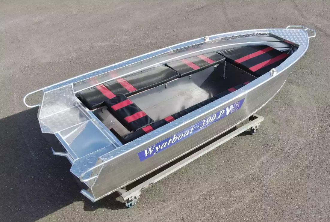 Алюминиевая лодка Wyatboat-390РМ увеличенный борт в Рыбинске
