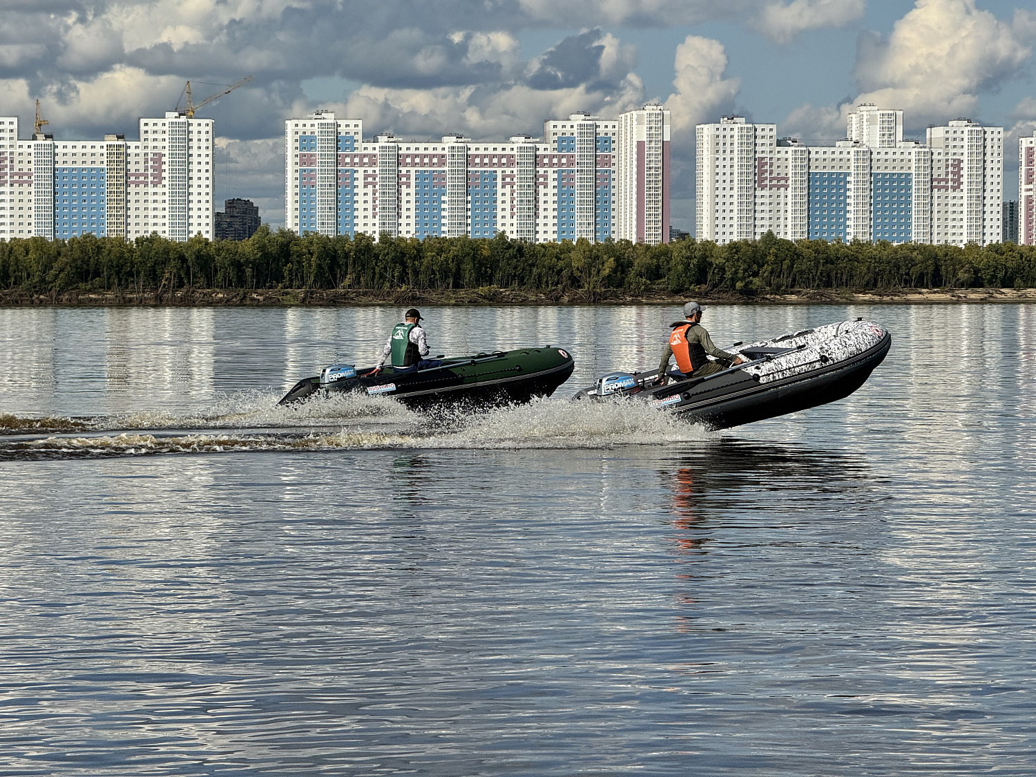 Лодка MISHIMO BIG FLOOR 440 в Рыбинске