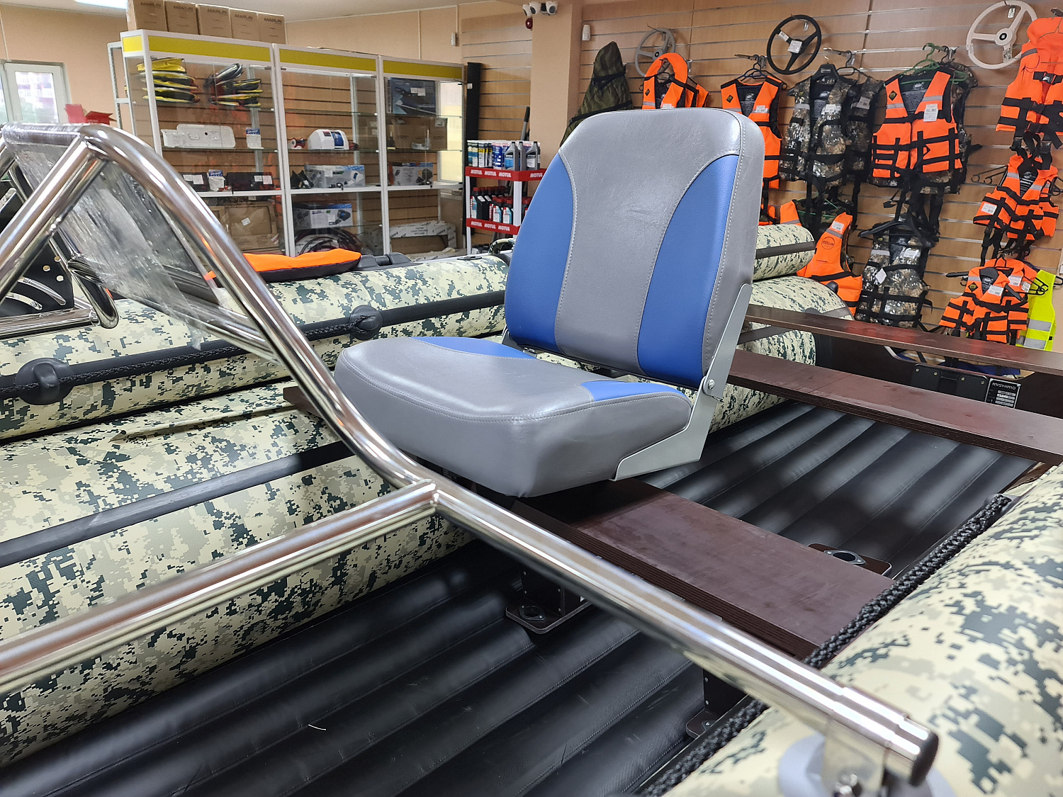 КРЕСЛО МЯГКОЕ РАСКЛАДНОЕ С ПОВОРОТНЫМ МЕХАНИЗМОМ ДЛЯ ЛОДОК в Рыбинске