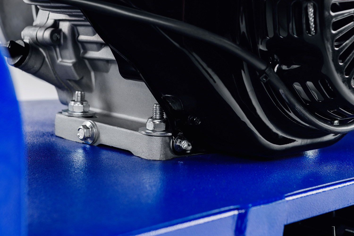 Мотобуксировщик SNOW DOG 17 с эл. запуском (DINKING) в Рыбинске