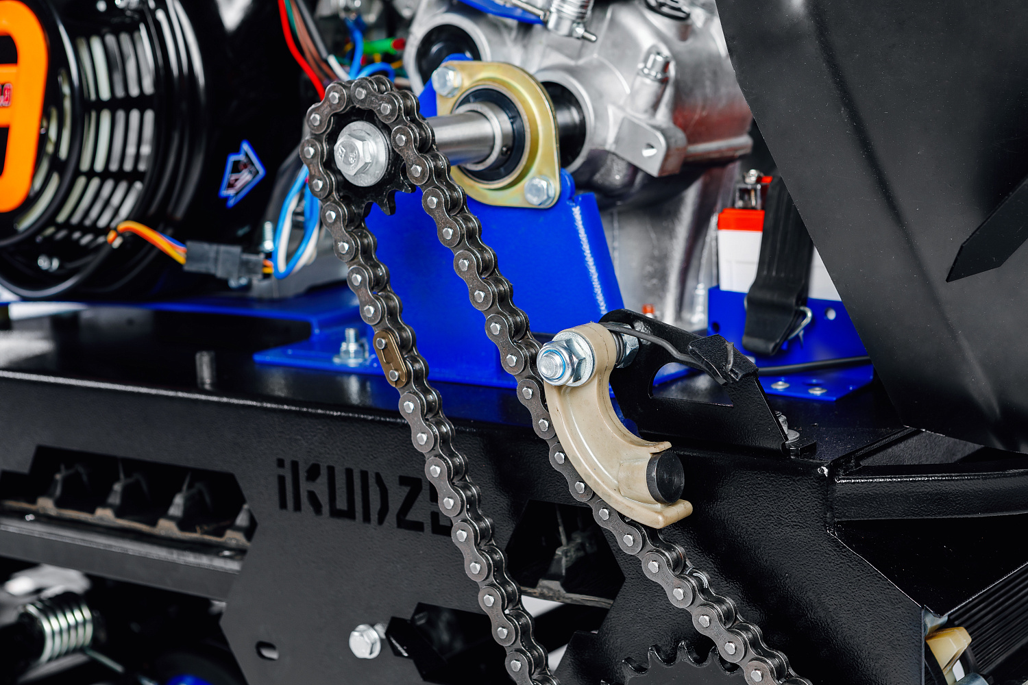 МОТОБУКСИРОВЩИК IKUDZO LONG 2.0 1700/500 EKR20 в Рыбинске