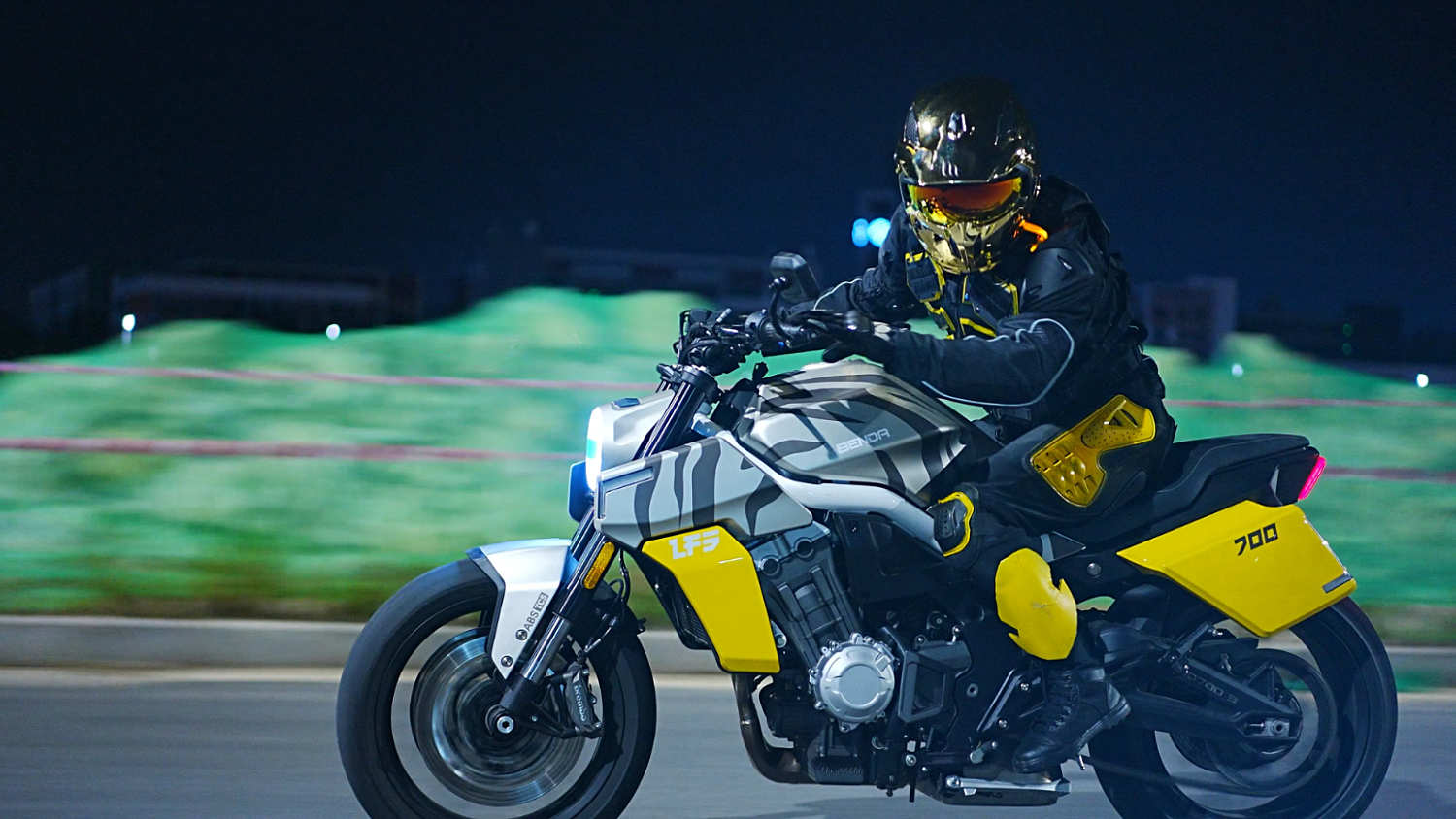 Мотоцикл Benda LFS 700 в Рыбинске